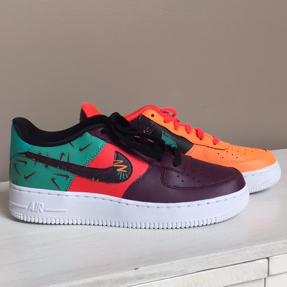 Nike Air Force 1 NEW